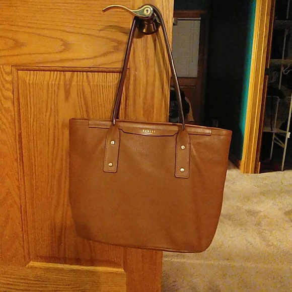 Radley London zip top leather tote bag - Picture 6 of 8